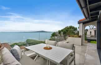 3/21 Audrey Road, Takapuna
