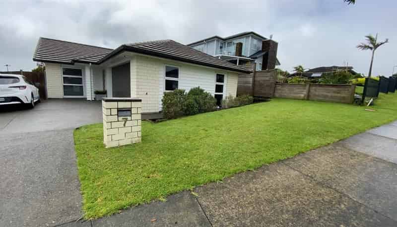 7 Kingfisher Road, Silverdale