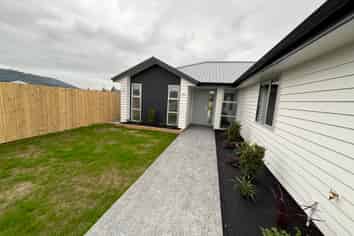 15 Pureirei Drive, Clevedon