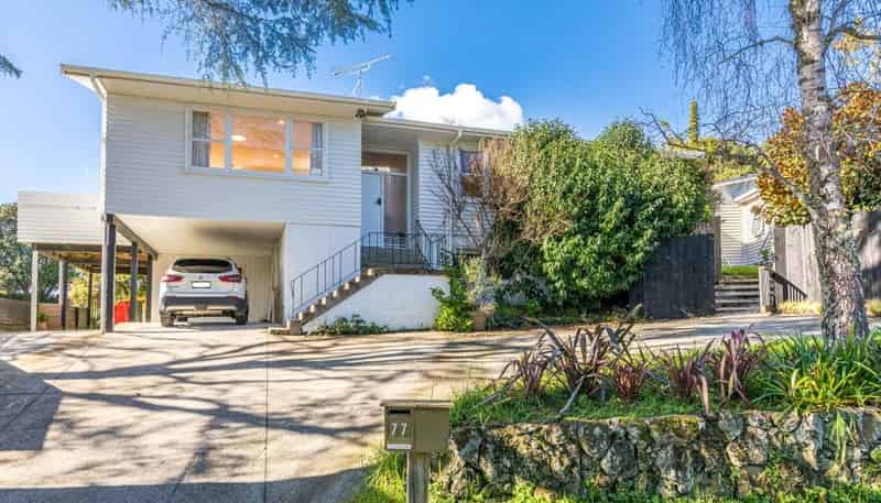 77 Roseberry Avenue, Birkenhead