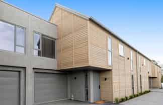 3/23 Webb Street, Merivale