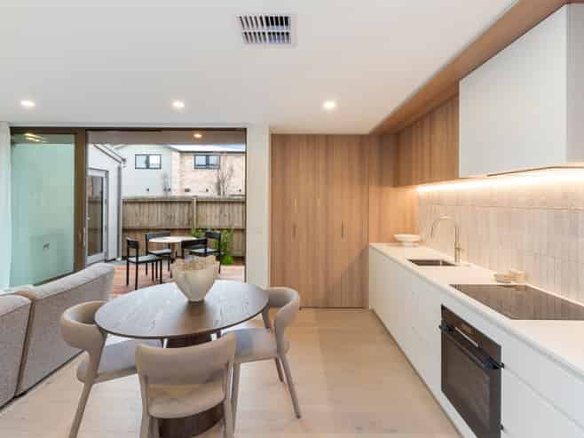 3/23 Webb Street, Merivale
