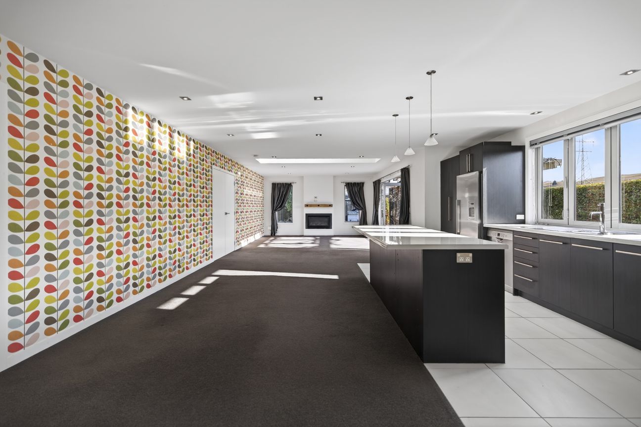 Flexible Living, Future Income, Endless Potential - Więcej
