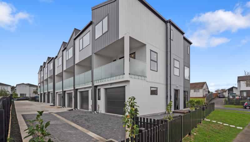 Lot 5-8/29 Torrington Crescent, Glen Innes