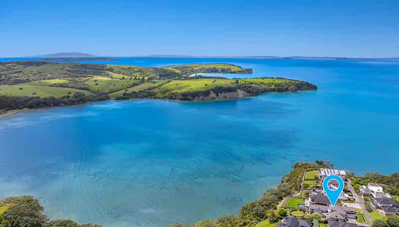 27 Clansman Terrace, Gulf Harbour