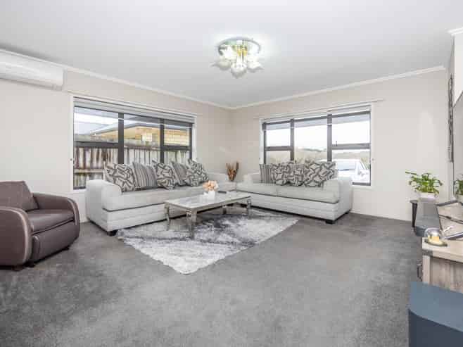 54 Farnborough Drive, Nawton