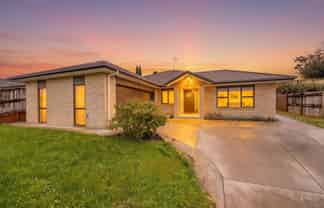 54 Farnborough Drive, Nawton