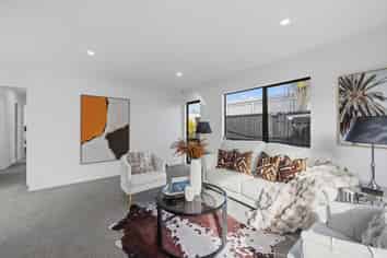 2/80 Kenderdine Road, Papatoetoe