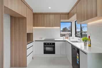 2/80 Kenderdine Road, Papatoetoe