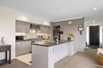 11 Pascoe Drive, Woodend