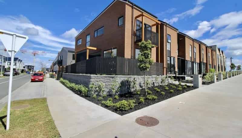 64 Nugget Ave, Hobsonville