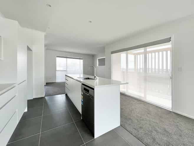 64 Nugget Ave, Hobsonville