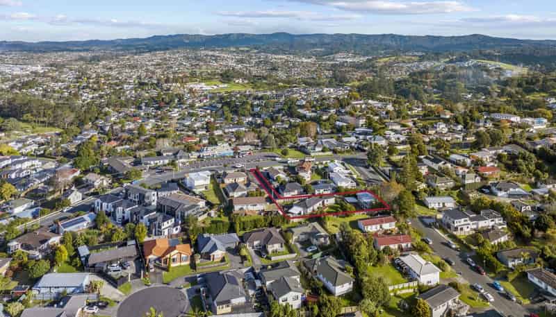 177 Waimumu Road and 2 Hewlett Road, Massey