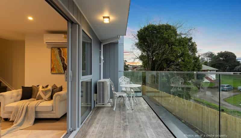 26B Trojan Crescent, New Lynn