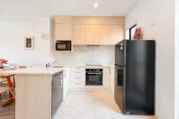 20 Aumarire Lane, Favona