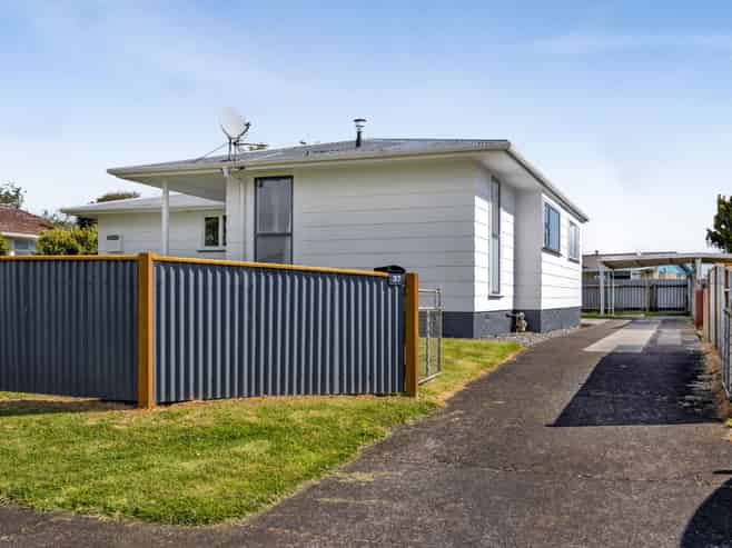 37 Kamahi Avenue, Hawera