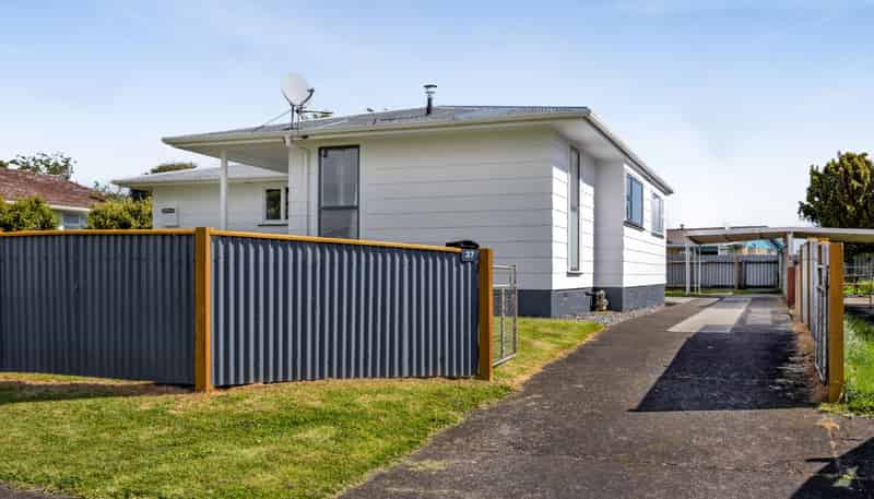 37 Kamahi Avenue, Hawera