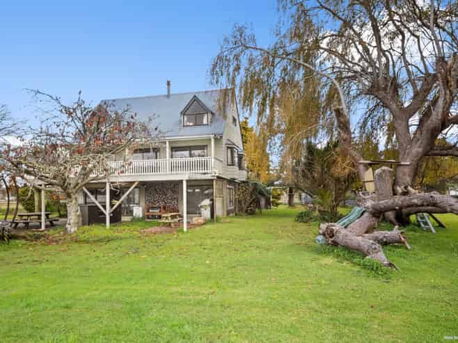 9 Trotting Course Drive, Kumeu