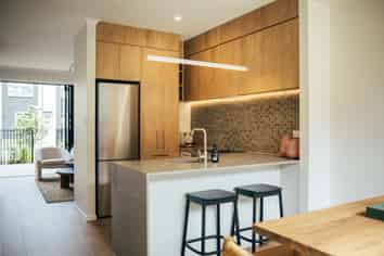 10/14 Yozin Road, Swanson