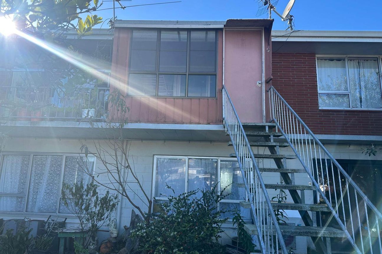 Affordable & Convenient 2 Bedroom Unit in Otahuhu - Widok 4