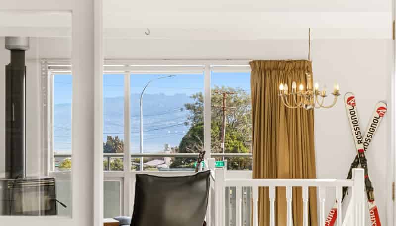 42 Ngamotu Road, Hilltop
