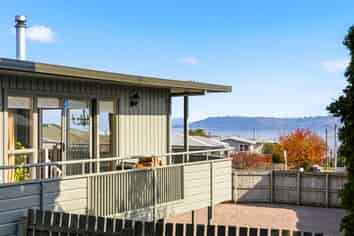 42 Ngamotu Road, Hilltop