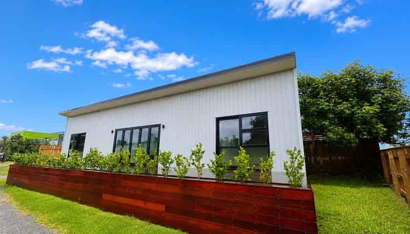 22 Babbacombe Avenue , Otaki Beach