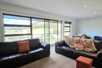 3/174 Glenda Drive, Frankton