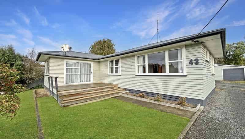 43 Tararua Street, Pahiatua