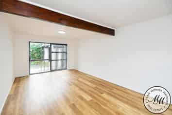 2/36 Kimpton Road, Papatoetoe