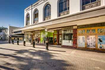 Boutique Retail Gem in Prime Location