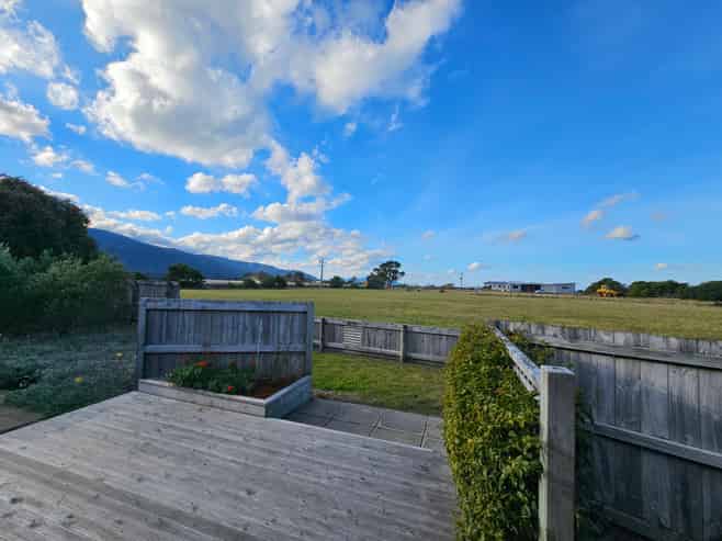 19 Shoreline Place, Rarangi
