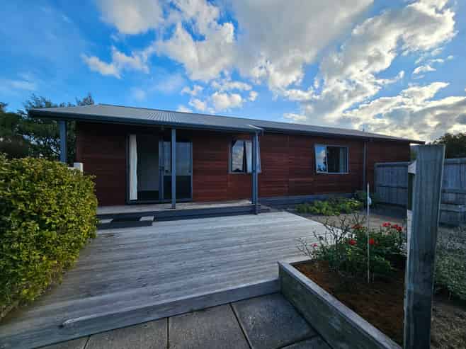 19 Shoreline Place, Rarangi