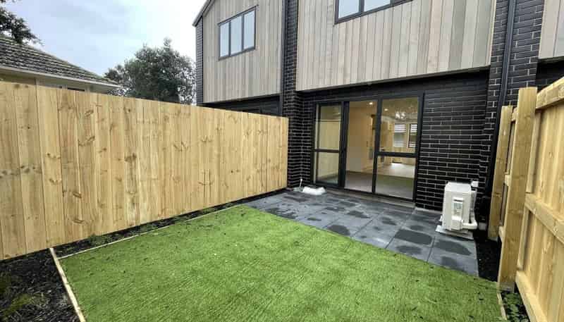 4/63 Taikata Road, Te Atatu Peninsula
