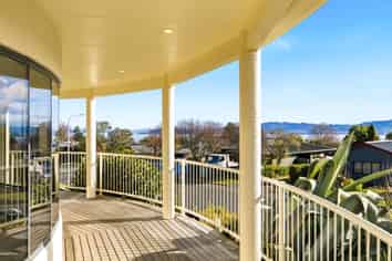 45 Arrowsmith Avenue, Waipahihi