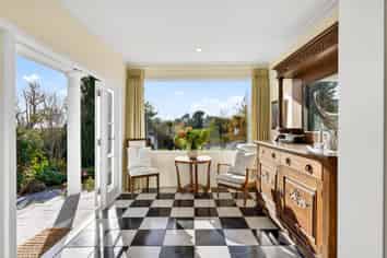 72 McHardy Street, Havelock North