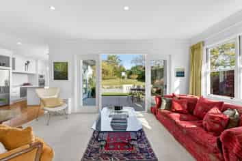 72 McHardy Street, Havelock North