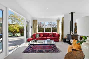 72 McHardy Street, Havelock North