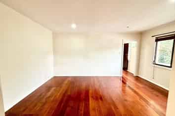 Auckland - Address withheld