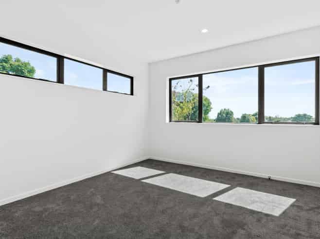 1/22 Cherry Tree Place, Massey