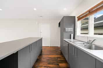67 Dey Street, Hamilton East