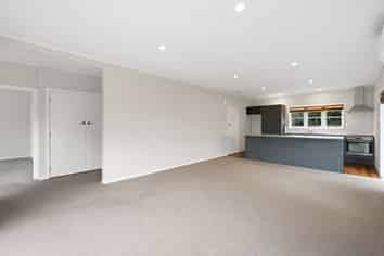 67 Dey Street, Hamilton East