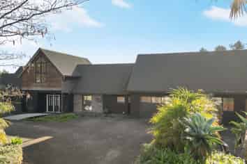 5 Hall Road, Peacocke