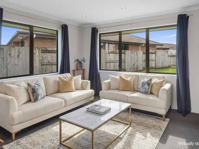 18 North Crest Drive, Onerahi
