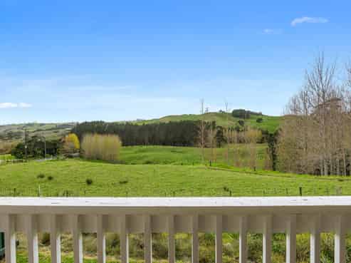 4062 Kaipara Coast Highway, Tauhoa