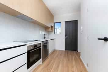 30 Rana Road, Flat Bush