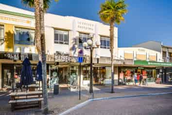 Trophy Retail Investment in Iconic Lockyer’s Building