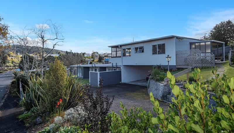 1A Ewing Road, Riverside