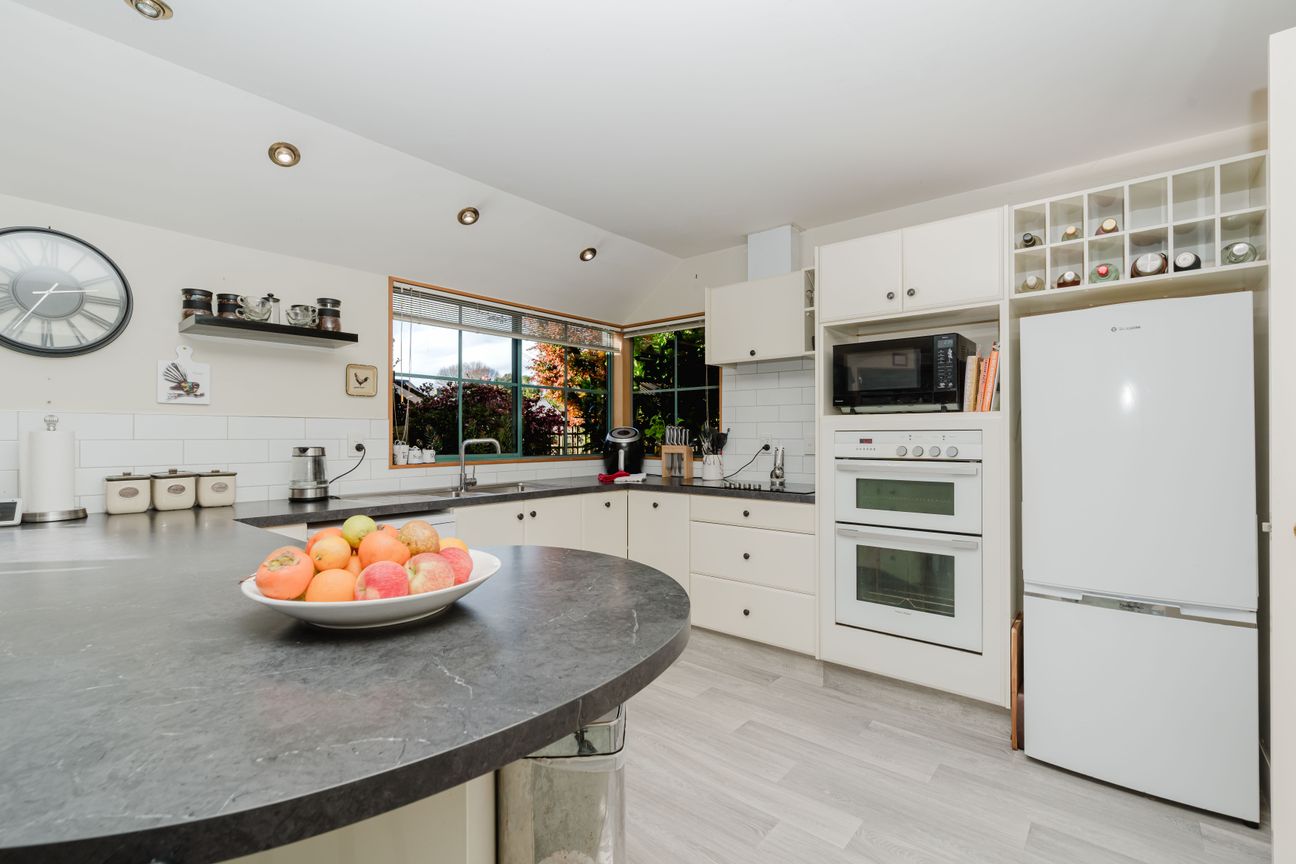 Private, Peaceful & Packed With Potential - Aanzicht 4