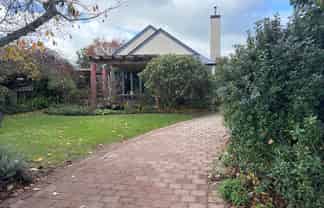 24 Huntaway Downs, Te Awamutu